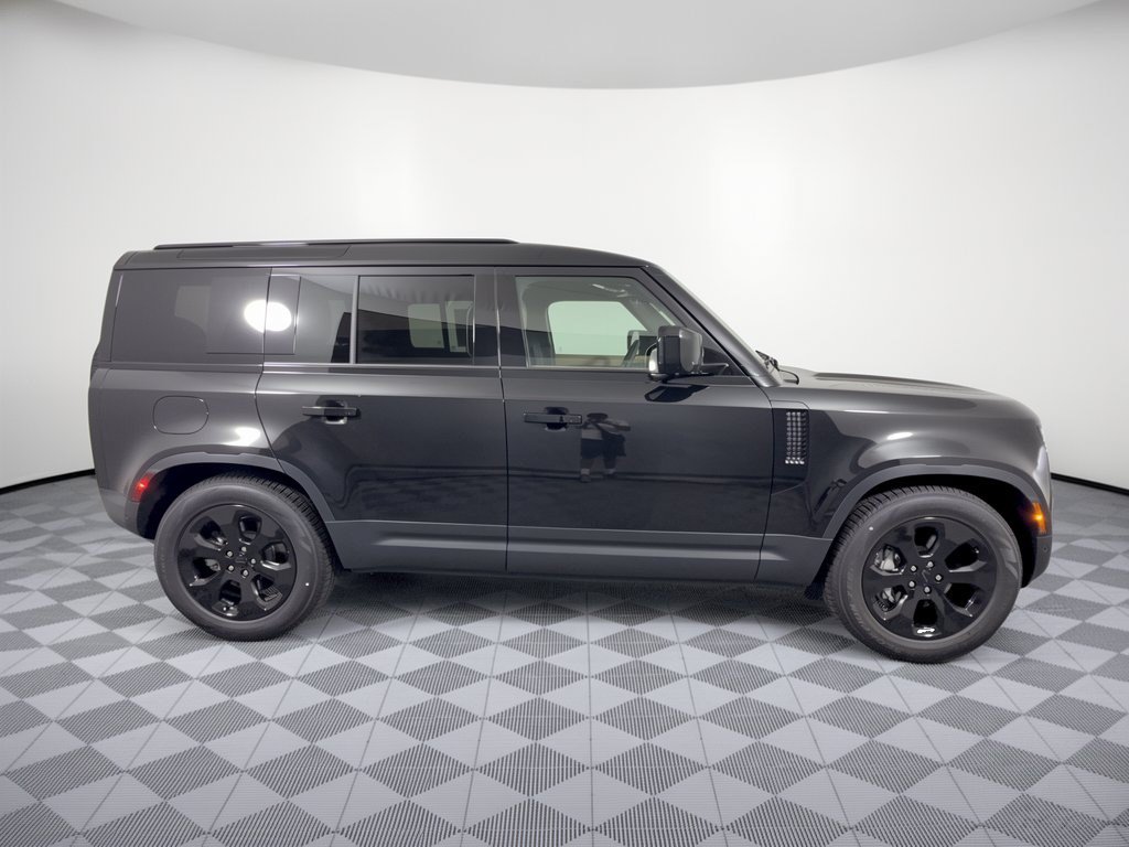 New 2026 Land Rover Defender 110 S AWD/4WD image 8