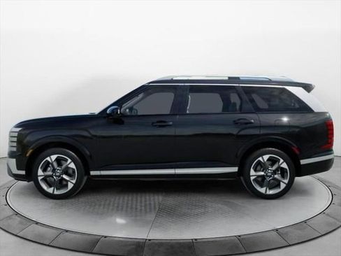 New 2026 Hyundai Palisade Limited image 3