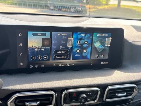 New 2027 Nissan Sentra SV w/ SV Convenience Package FWD image 29