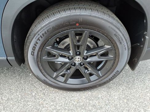 New 2026 Toyota Grand Highlander Platinum AWD/4WD image 8