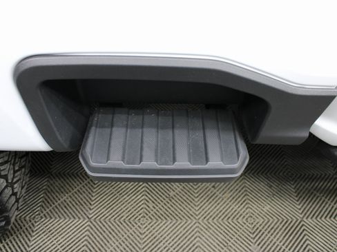 Used 2023 Ford F250 Lariat w/ Lariat Ultimate Package image 36