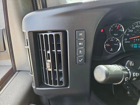 Used 2023 GMC Savana 2500 w/ Driver Convenience Package RWD image 19