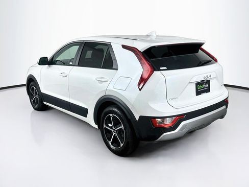 Used 2026 Kia Niro LX FWD image 5