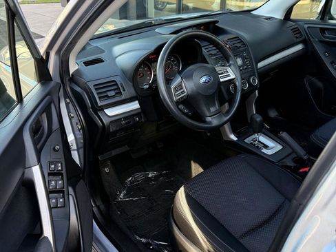 Used 2015 Subaru Forester 2.5i Premium w/ All-Weather Package image 10