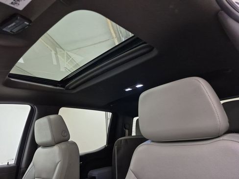 Used 2022 GMC Sierra 1500 SLT w/ SLT Premium Plus Package image 19