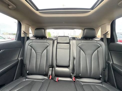 Used 2022 Lincoln Nautilus Reserve w/ Monochromatic Package AWD/4WD image 29