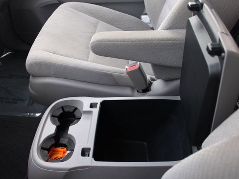 Used 2016 Honda Odyssey SE image 45