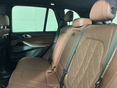 Certified 2025 BMW X5 sDrive40i w/ M Sport Package image 26