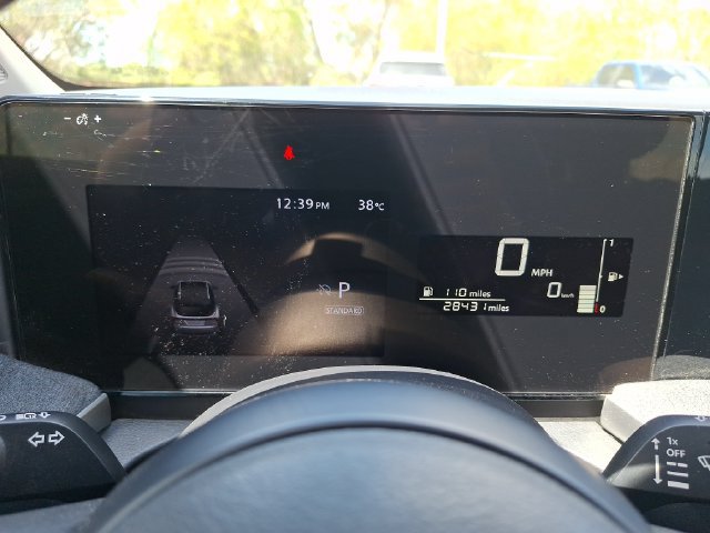 Certified 2025 Nissan Kicks SV FWD image 16