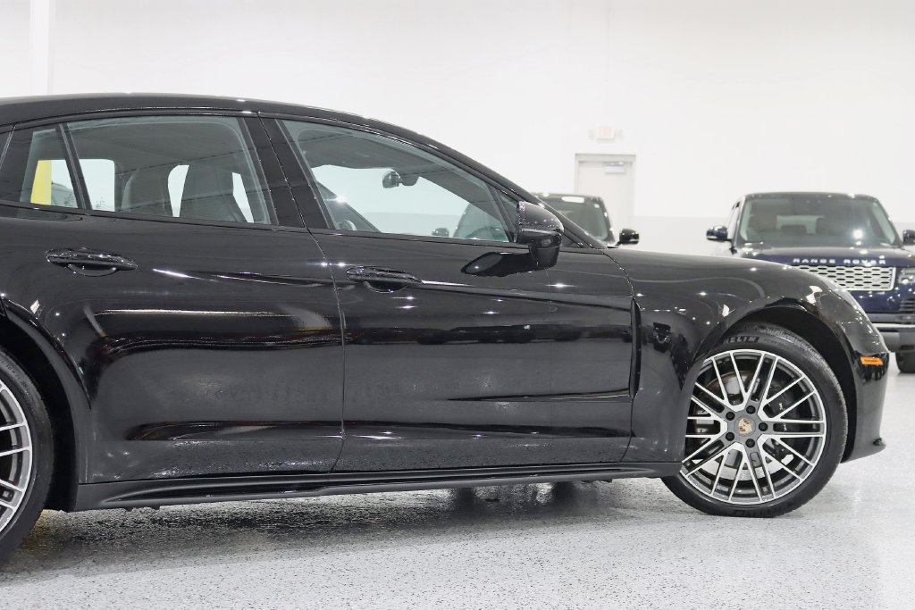Used 2025 Porsche Panamera 4 AWD/4WD image 12