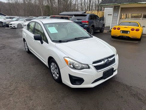 Used 2013 Subaru Impreza 2.0i image 1