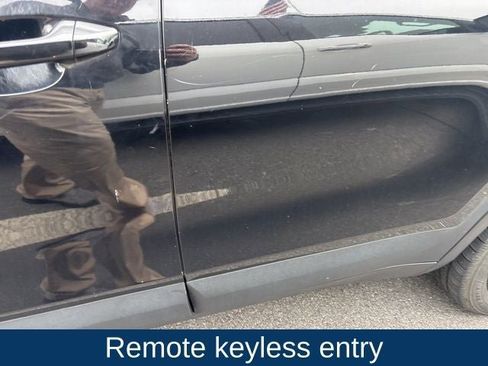 Used 2021 Kia Seltos LX image 10