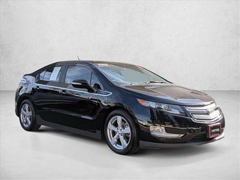 Used 2014 Chevrolet Volt Premium w/ Premium Trim Package image 3