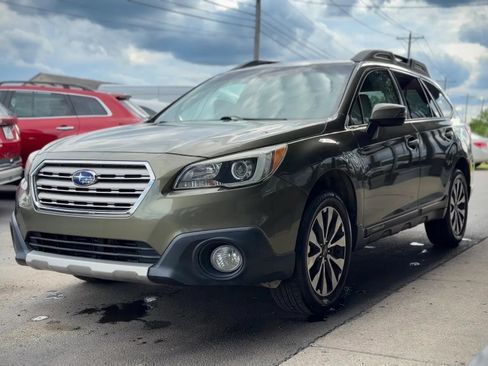 Used 2017 Subaru Outback 2.5i Limited AWD/4WD image 5