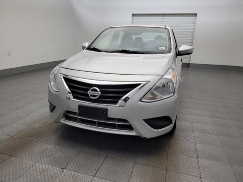 Used 2016 Nissan Versa S FWD image 15
