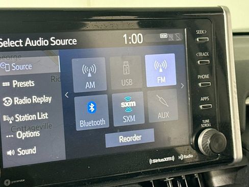Used 2019 Toyota RAV4 Limited w/ Cold Weather Package FWD image 28