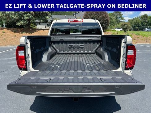 New 2026 GMC Canyon Denali AWD/4WD image 14