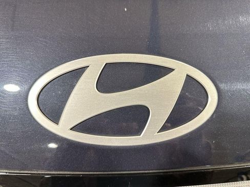 Used 2025 Hyundai Kona SEL image 27