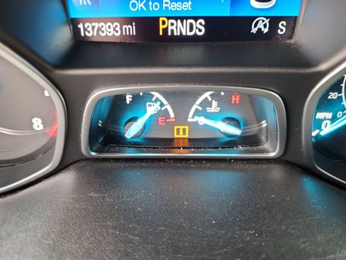 Used 2017 Ford Escape SE w/ Equipment Group 201A image 23