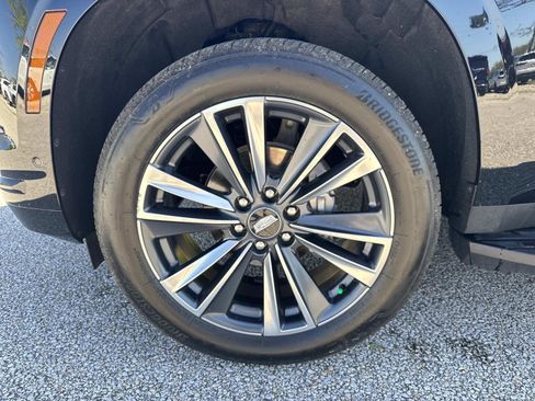 Certified 2025 Cadillac Escalade Sport AWD/4WD image 10