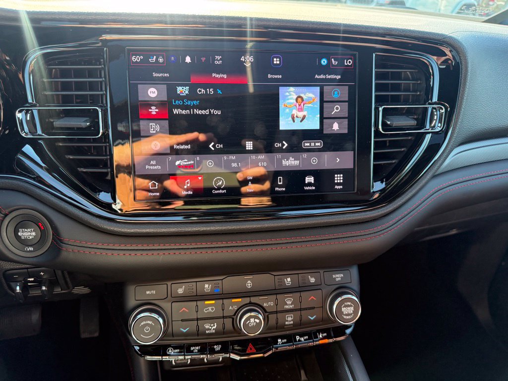 Used 2025 Dodge Durango GT AWD/4WD image 11