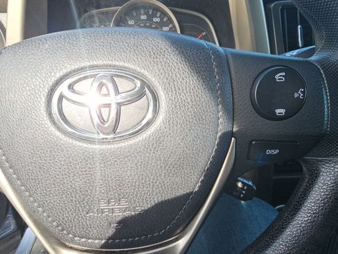 Used 2014 Toyota RAV4 XLE image 12