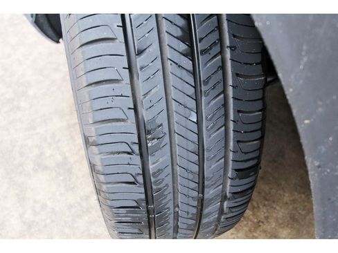 Used 2025 Honda CR-V EX-L image 27