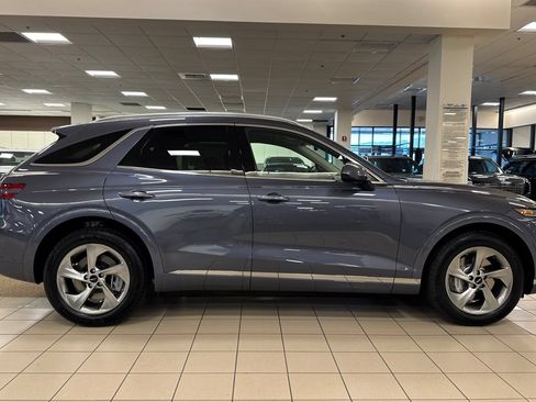 Used 2026 Genesis GV70 2.5T AWD/4WD image 3