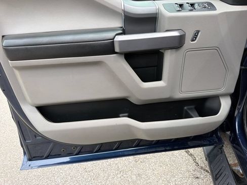 Used 2019 Ford F150 XLT w/ Equipment Group 302A Luxury AWD/4WD image 12
