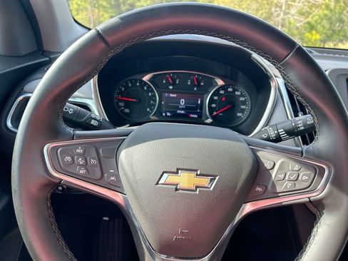 Used 2024 Chevrolet Equinox LT AWD/4WD image 18