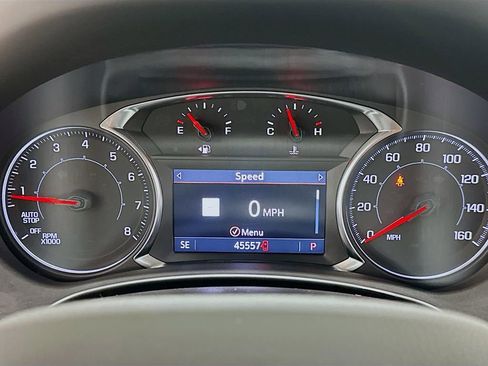 Used 2024 GMC Terrain AT4 w/ Infotainment Package II AWD/4WD image 12
