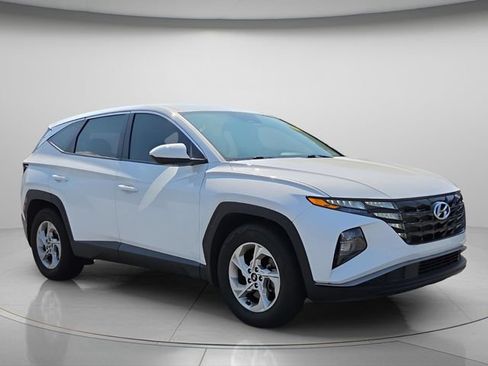 Certified 2024 Hyundai Tucson SE FWD image 8