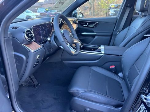 New 2026 Mercedes-Benz GLC 350e 4MATIC image 9
