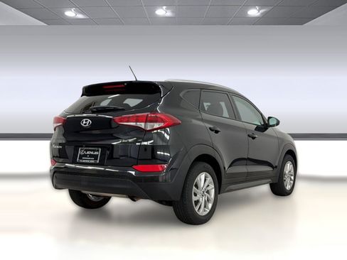 Used 2016 Hyundai Tucson SE w/ Option Group 02 FWD image 9