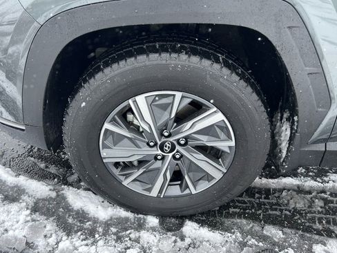 Used 2024 Hyundai Tucson Blue image 16