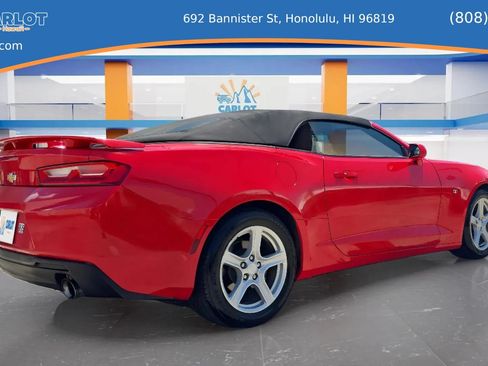 Used 2018 Chevrolet Camaro LT RWD image 6