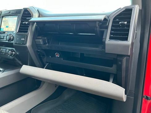 Used 2019 Ford F250 XLT w/ XLT Premium Package AWD/4WD image 47