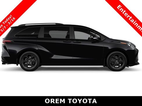 New 2026 Toyota Sienna XLE Woodland Edition image 12