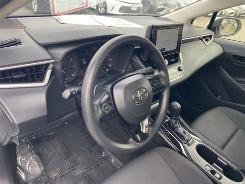 Certified 2025 Toyota Corolla LE image 19