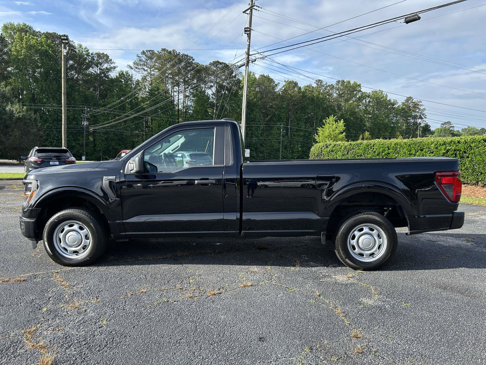 Used 2024 Ford F150 XL RWD image 5