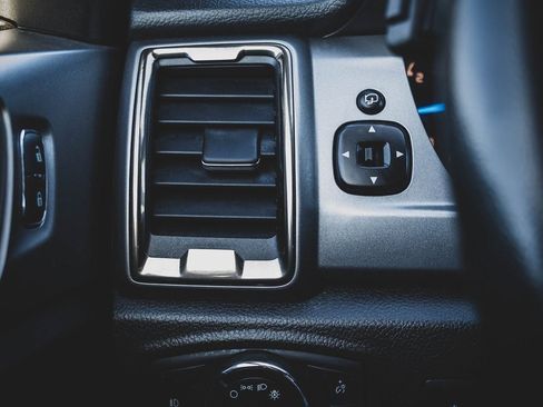 Used 2020 Ford Ranger XLT w/ Equipment Group 301A Mid image 9