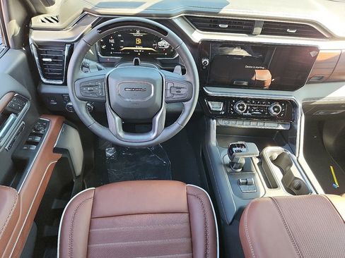 New 2026 GMC Sierra 1500 Denali Ultimate image 9