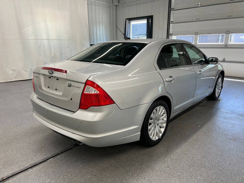 Used 2010 Ford Fusion Hybrid FWD image 4