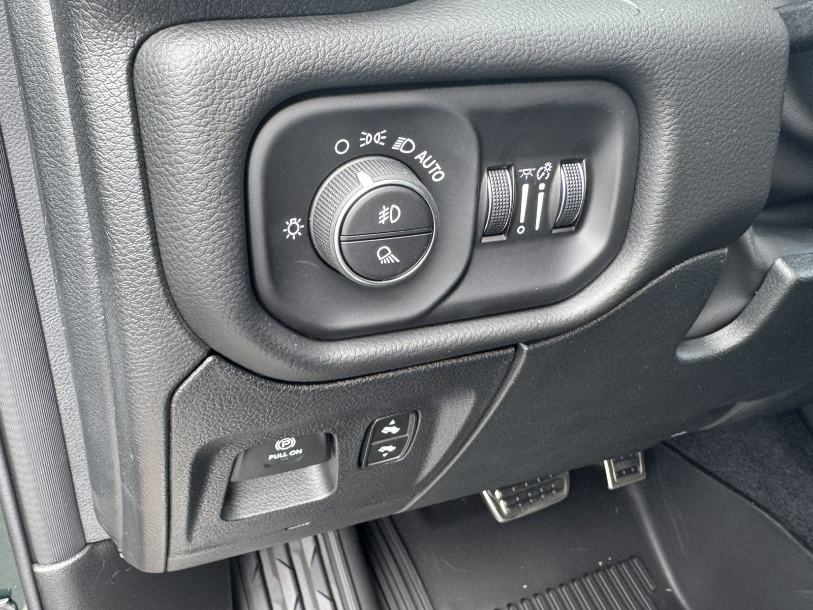 New 2027 RAM 1500 RHO AWD/4WD image 36