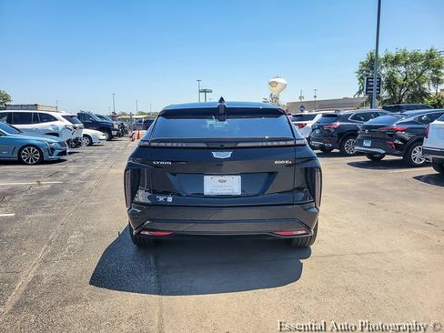 Certified 2024 Cadillac Lyriq Sport w/ LPO, Floor Liner Package AWD/4WD image 10