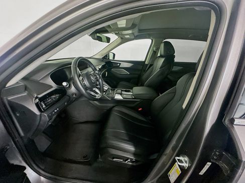 Used 2023 Acura MDX SH-AWD image 13
