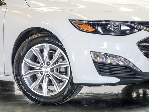 Used 2024 Chevrolet Malibu LT image 4