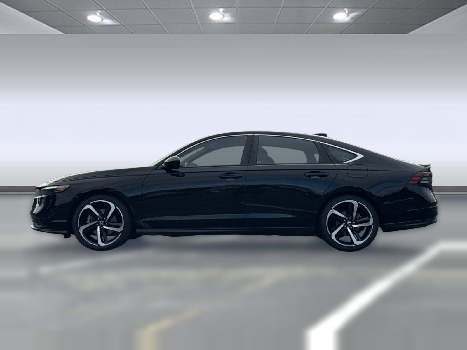 Used 2024 Honda Accord Sport image 2