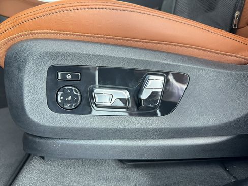 New 2026 BMW X5 sDrive40i image 14