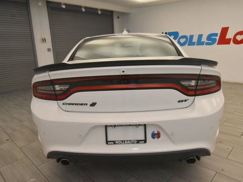 Used 2022 Dodge Charger GT w/ Blacktop Package image 4